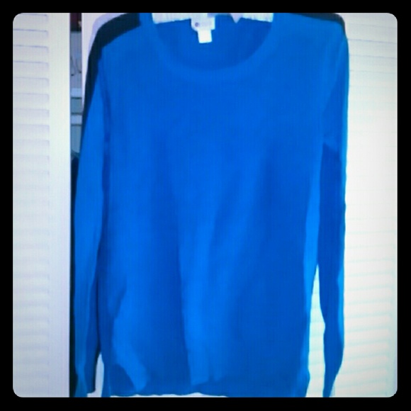 Sweater - Picture 1 of 4
